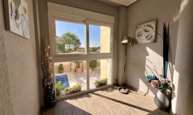 Resale - Villa -
La Zenia