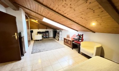 Resale - Finca -
Fortuna