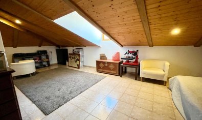 Resale - Finca -
Fortuna