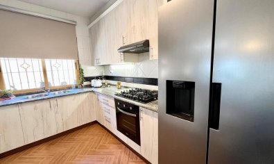 Resale - Finca -
Fortuna