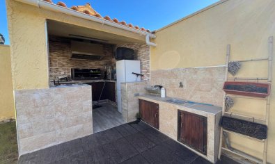 Resale - Finca -
Fortuna