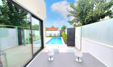 Reventa - Villa -
Pilar de la Horadada