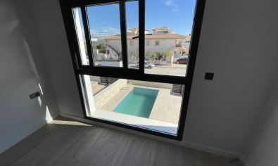 Resale - Apartment -
Pilar de la Horadada