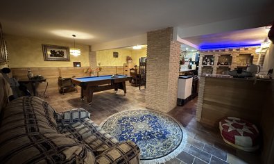 Bestaande bouw - Villa -
Elche