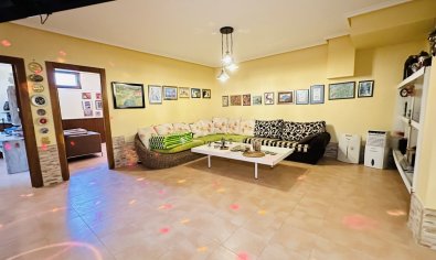 Bestaande bouw - Villa -
Algorfa