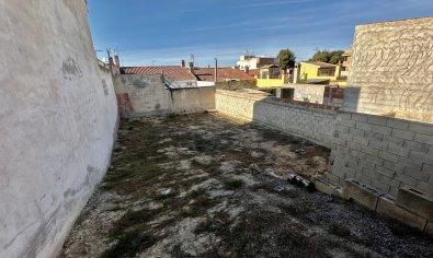 Resale - Land -
Benijofar