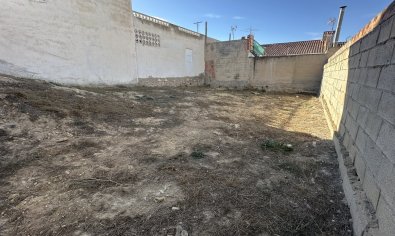 Resale - Land -
Benijofar