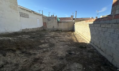 Resale - Land -
Benijofar