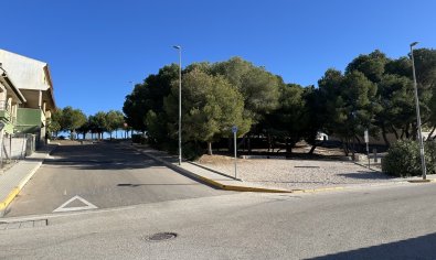 Resale - Land -
Benijofar