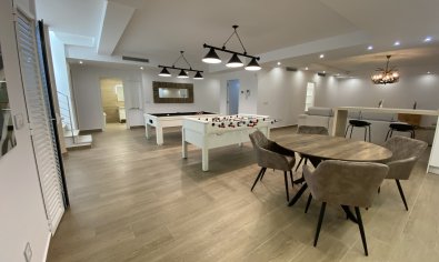 Resale - Villa -
San Miguel de Salinas