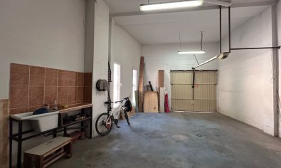 Reventa - Adosado -
Jacarilla
