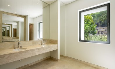 Nieuwbouw Woningen - Villa -
Casares Costa