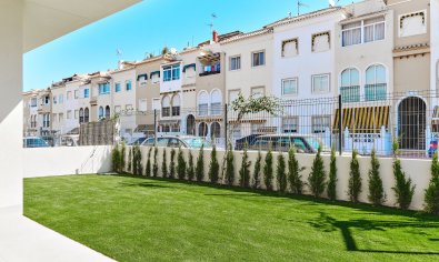 Obra nueva - Bungalow -
Torrevieja