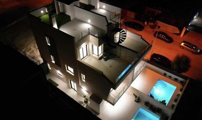 New Build - Villa / Semi semi-detached -
els Secans