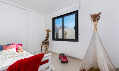 Obra nueva - Villa -
Islas Menores