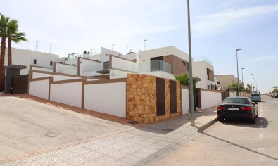 Resale - Villa -
Benijofar