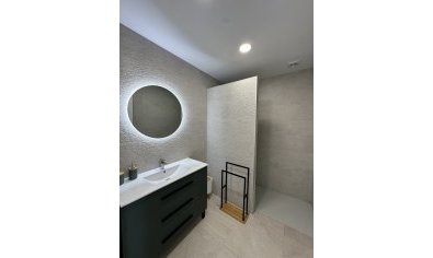Obra nueva - Villa -
Lel