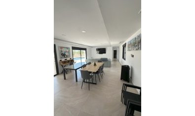 Obra nueva - Villa -
Lel