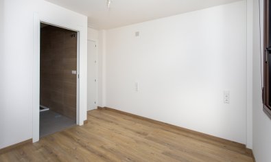 Obra nueva - Apartamento / piso -
La Canalosa