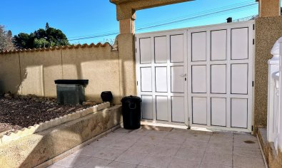 Resale - Villa -
Torrevieja - Los Balcones