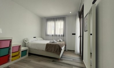 Bestaande bouw - Villa -
Torrevieja - Los Balcones