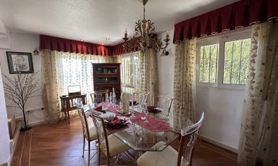 Resale - Villa -
Dehesa De Campoamor - Las Ramblas