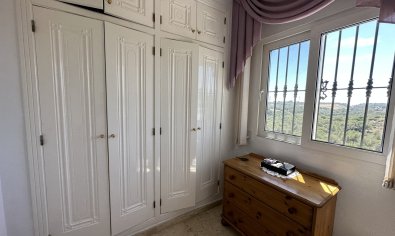 Resale - Villa -
Dehesa De Campoamor - Las Ramblas