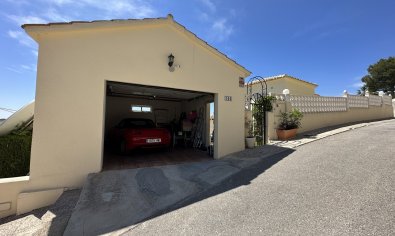 Resale - Villa -
Dehesa De Campoamor - Las Ramblas