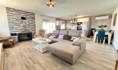 Bestaande bouw - Finca -
Alcantarilla