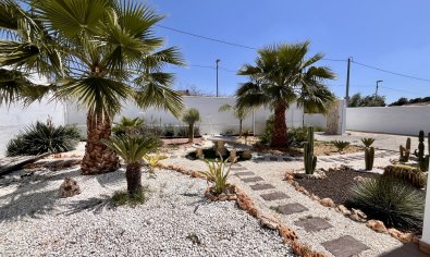 Bestaande bouw - Finca -
Alcantarilla