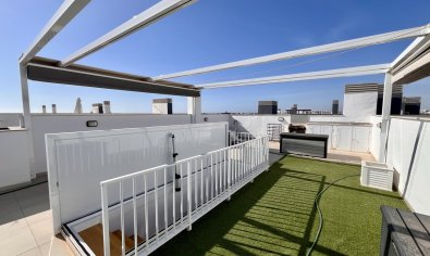 Resale - Penthouse -
Orihuela Costa - Playa Flamenca