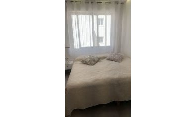 Reventa - Ático -
Torrevieja