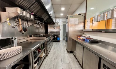 Reventa - Comercial -
Villamartin