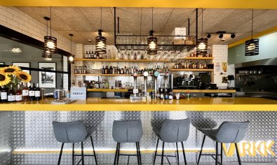 Reventa - Comercial -
Villamartin