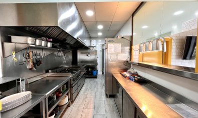 Reventa - Comercial -
Villamartin