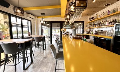 Reventa - Comercial -
Villamartin