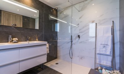 Obra nueva - Ático -
San Roque