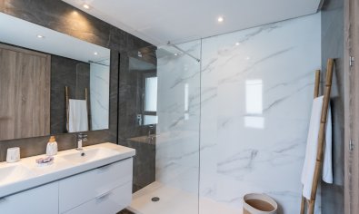 Obra nueva - Ático -
San Roque