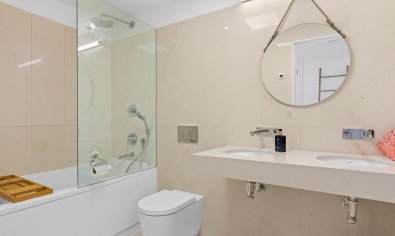 Reventa - Apartamento / piso -
Torrevieja - La Mata