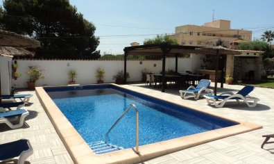 Resale - Villa -
Orihuela Costa - Lomas De Cabo Roig