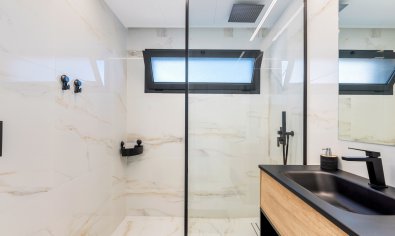 Reventa - Apartamento / piso -
Guardamar del Segura - El Raso