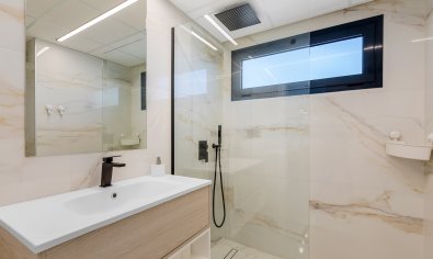 Reventa - Apartamento / piso -
Guardamar del Segura - El Raso