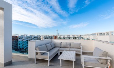 Reventa - Apartamento / piso -
Guardamar del Segura - El Raso