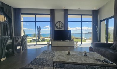 Reventa - Villa -
Cabo Roig