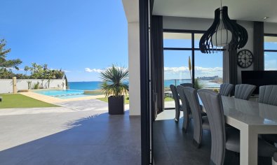Reventa - Villa -
Cabo Roig