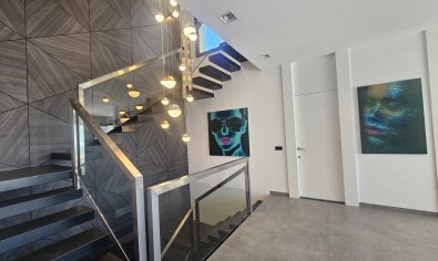 Reventa - Villa -
Cabo Roig