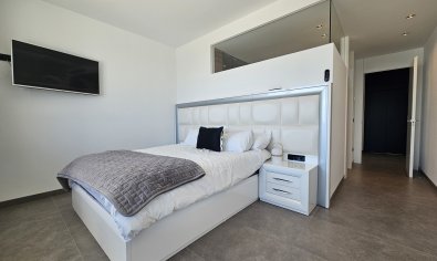 Reventa - Villa -
Cabo Roig