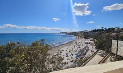 Reventa - Villa -
Cabo Roig
