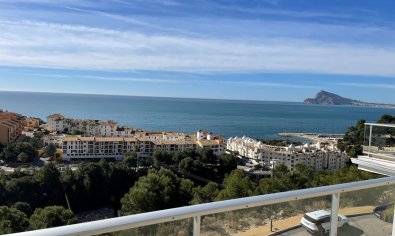 Resale - Apartment -
Altea