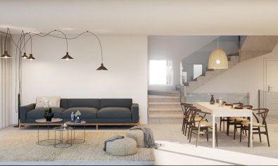 Luxe villa met 4 slaapkamers en bergzicht nabij golfbaan in Algorfa